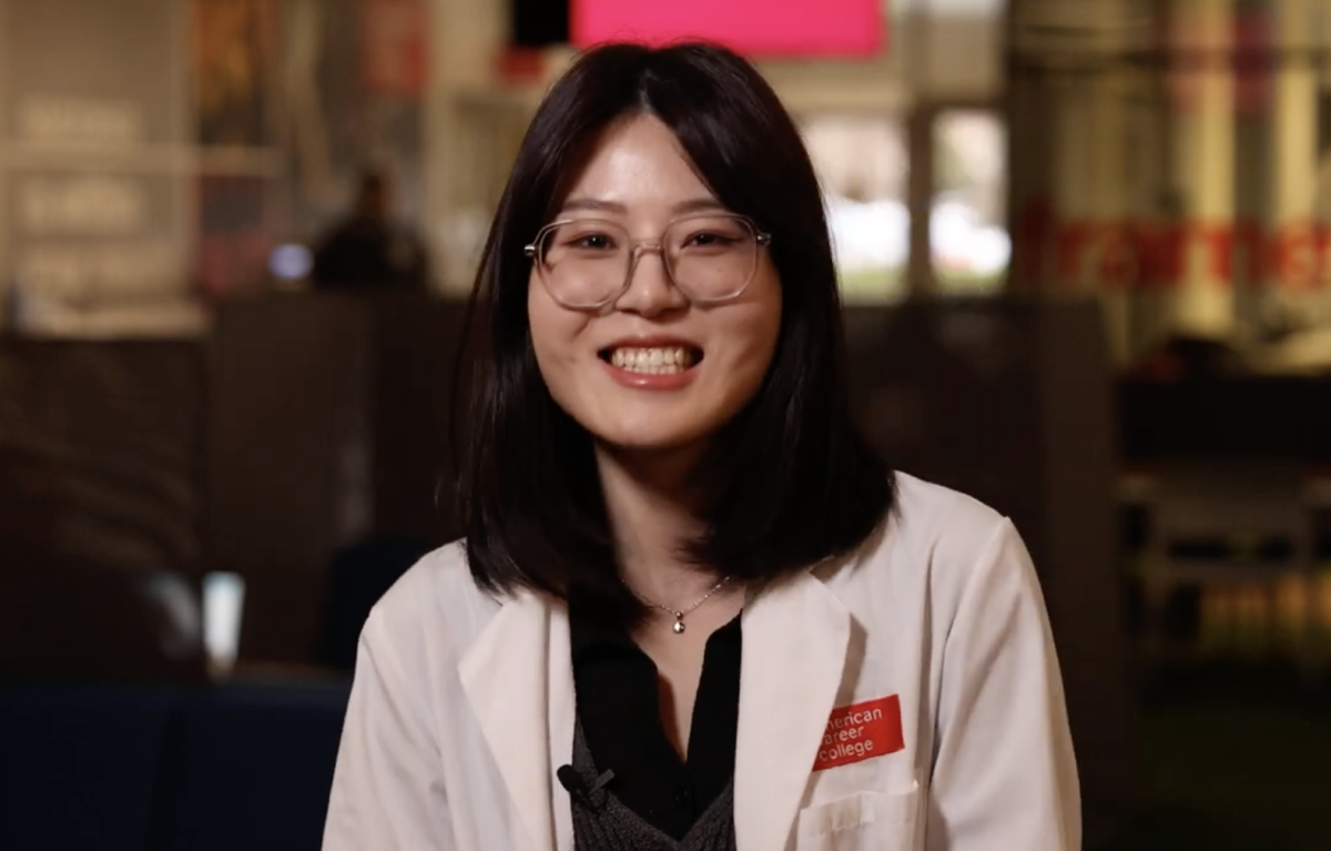 ACC Student Mixes Hands-On Skills and Fashion in Optical Technology Journey